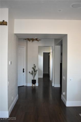220 Palmetto Pointe Drive Henderson NV 89012
