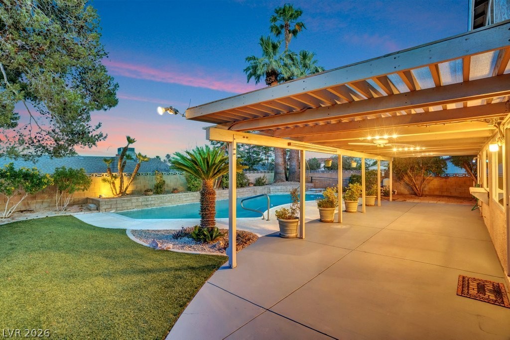 417 West Davenport Lane Las Vegas NV 89107