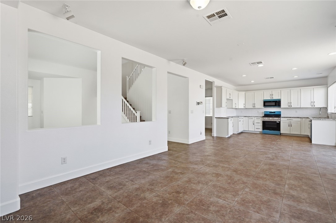 9840 Chief Sky Street Las Vegas NV 89178