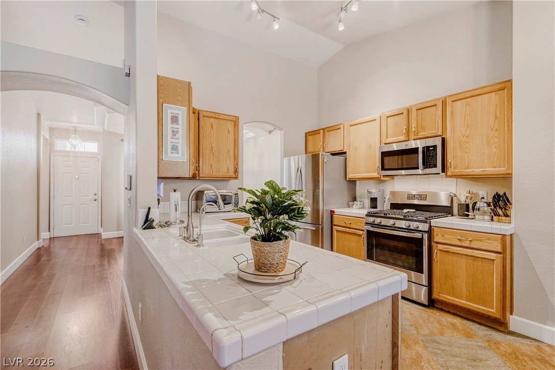 1995 Songbird Court Henderson NV 89012