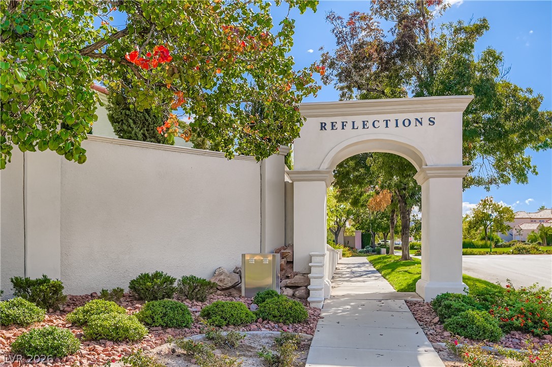 1995 Songbird Court Henderson NV 89012