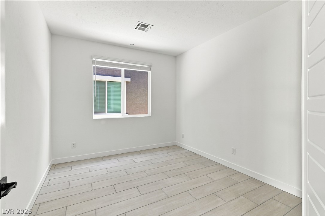 8674 Albanese Avenue Las Vegas NV 89148