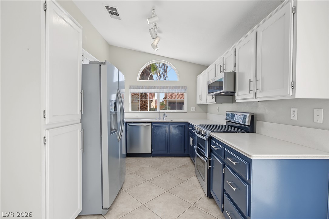 1705 Eagle Feather Street Las Vegas NV 89128