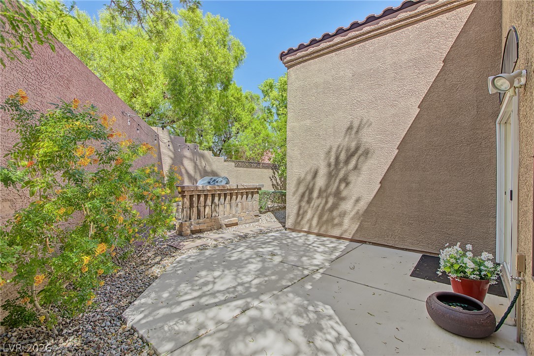 1705 Eagle Feather Street Las Vegas NV 89128