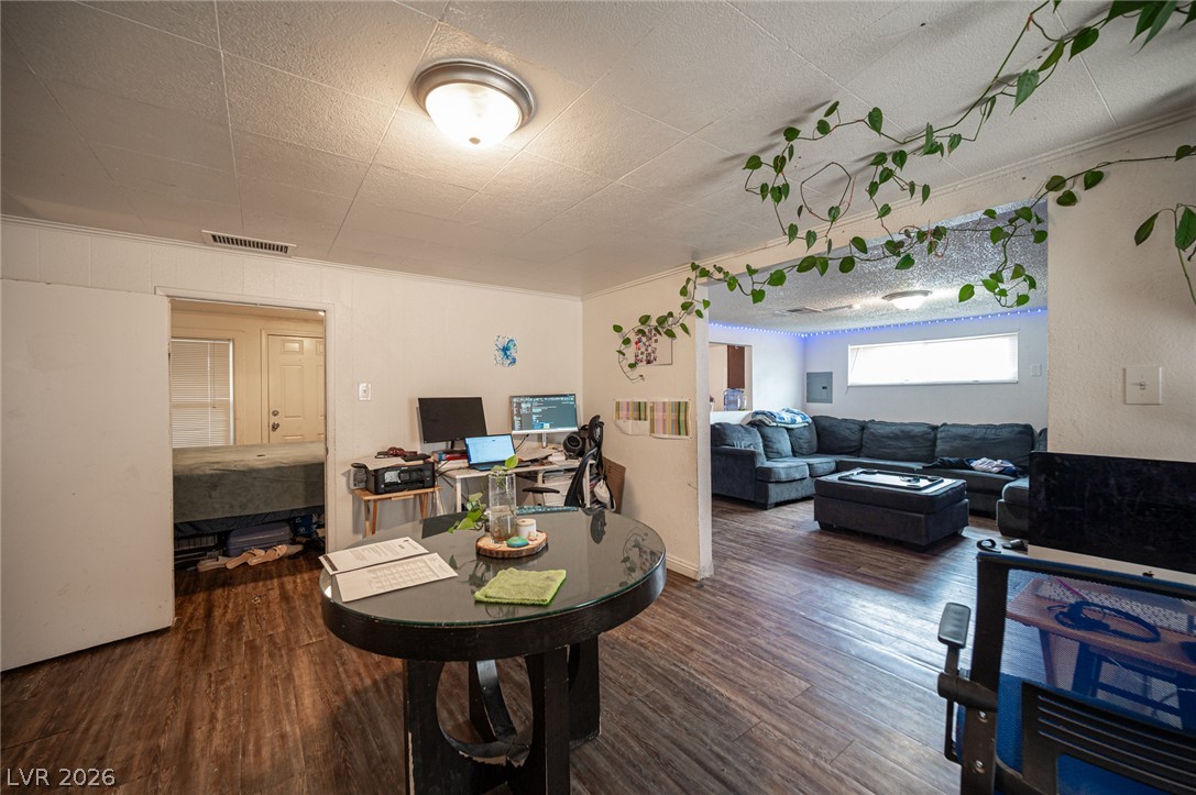 5841 Dodd Street Las Vegas NV 89122