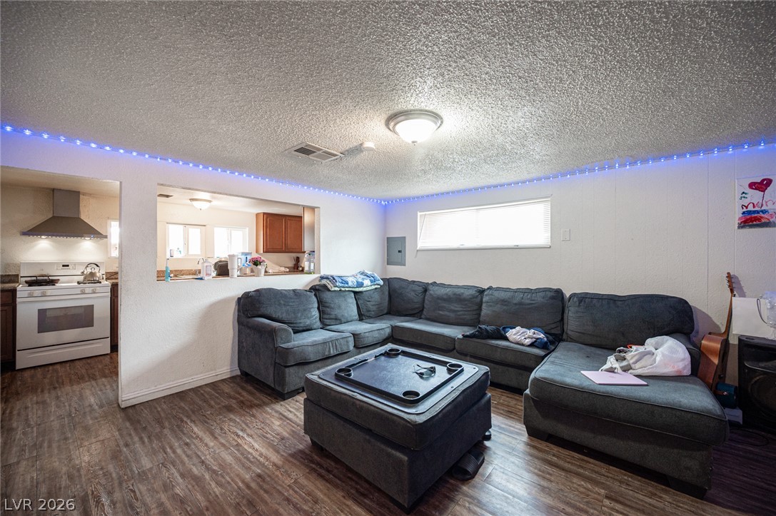 5841 Dodd Street Las Vegas NV 89122