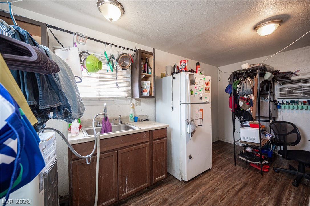 5841 Dodd Street Las Vegas NV 89122
