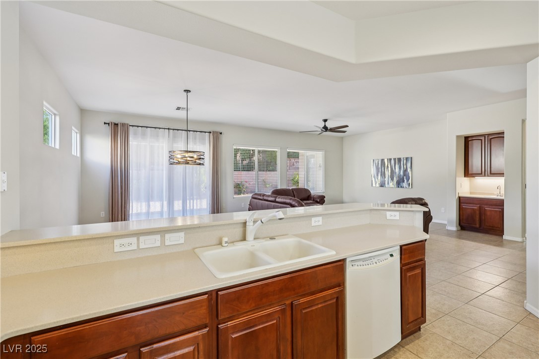 2156 Twin Falls Drive Henderson NV 89044