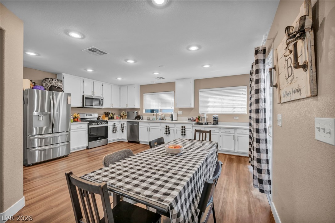 595 Stonehenge Walk Avenue Las Vegas NV 89178