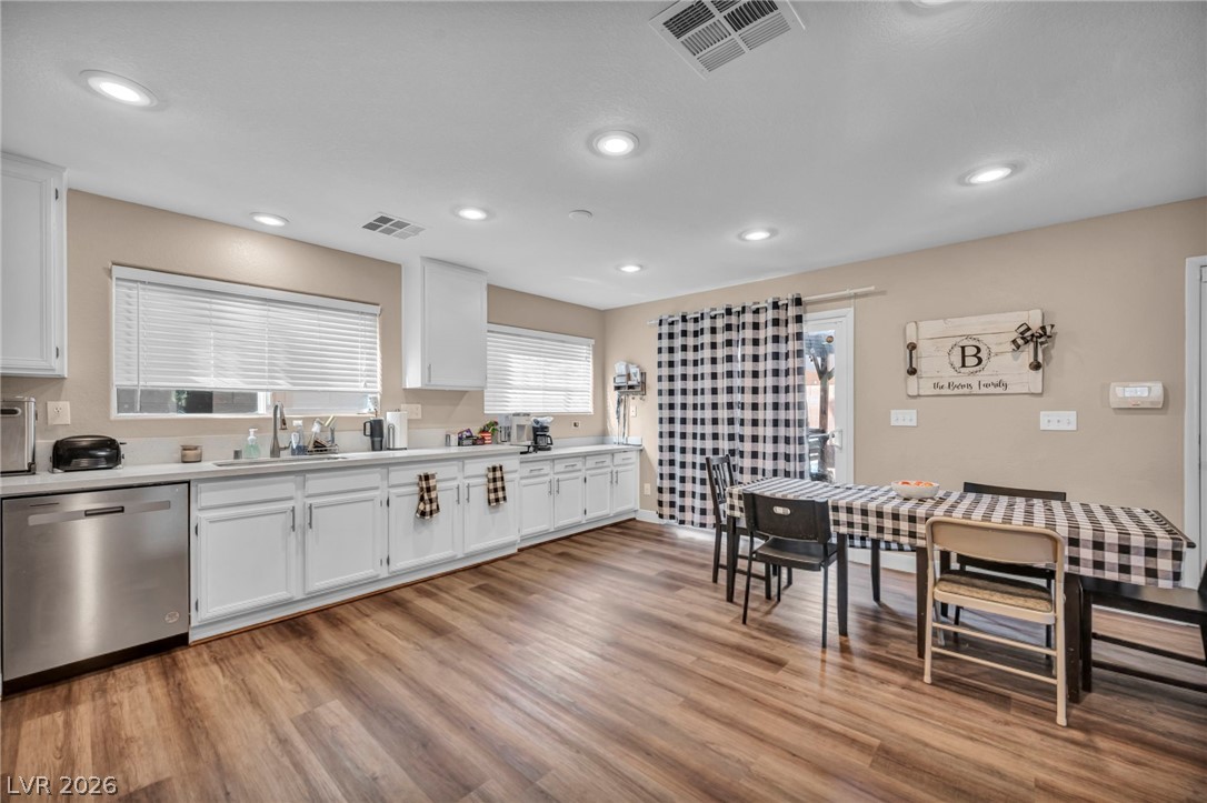 595 Stonehenge Walk Avenue Las Vegas NV 89178