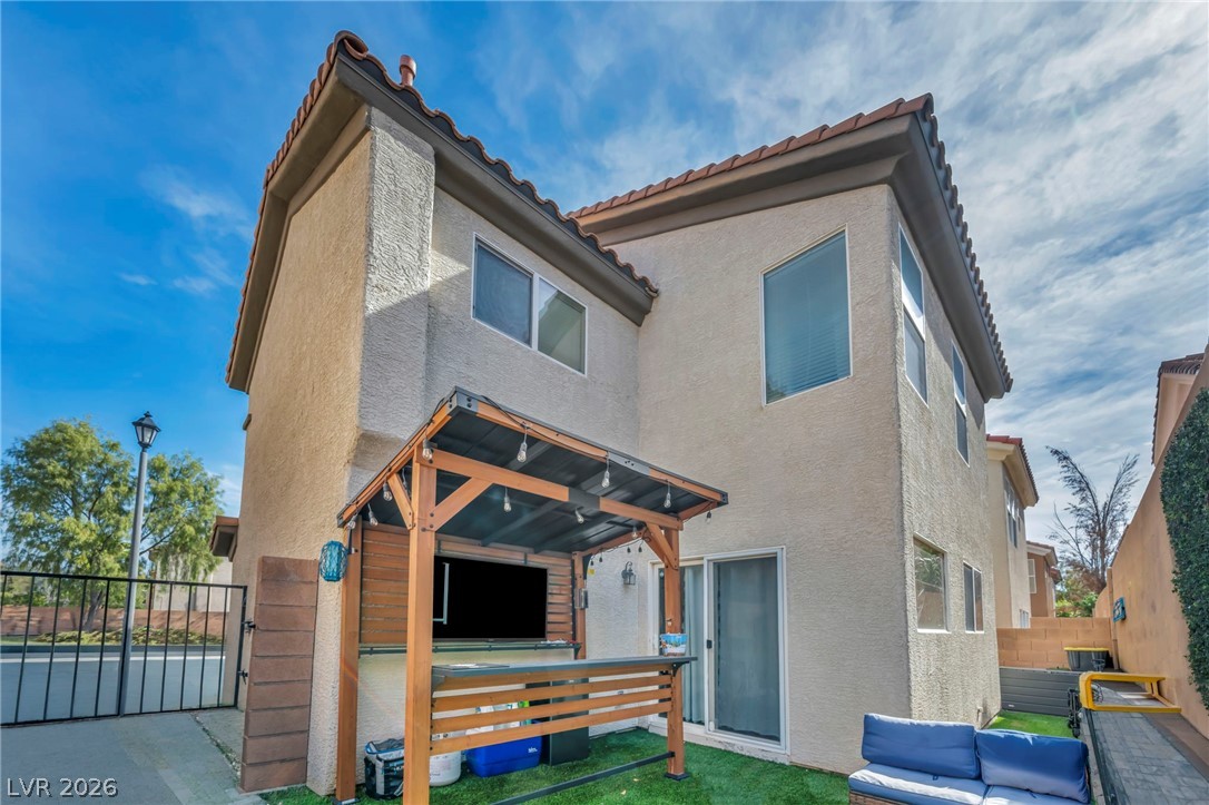 595 Stonehenge Walk Avenue Las Vegas NV 89178