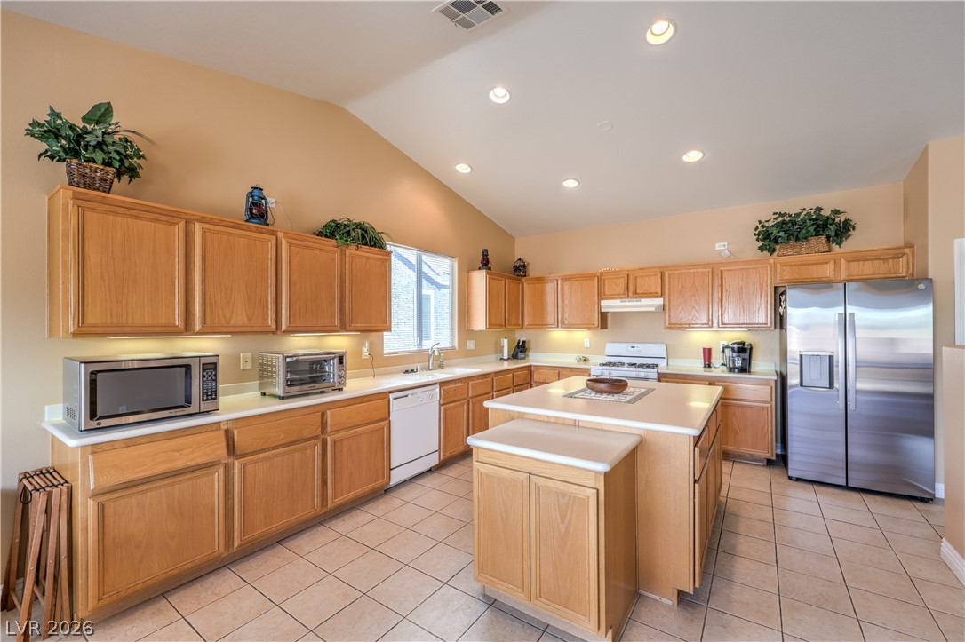 2710 Port Lewis Avenue Henderson NV 89052