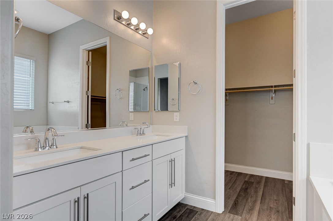 10160 Ocher Valley Avenue Las Vegas NV 89178