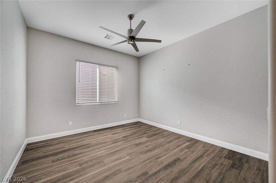 10160 Ocher Valley Avenue Las Vegas NV 89178