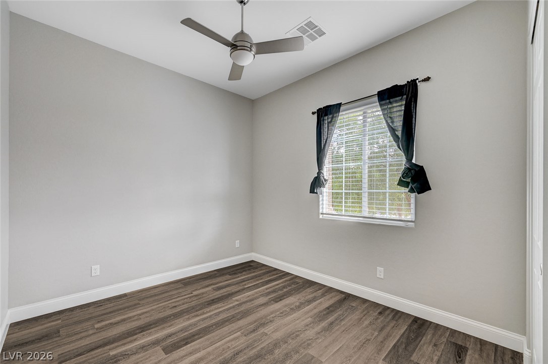 10160 Ocher Valley Avenue Las Vegas NV 89178