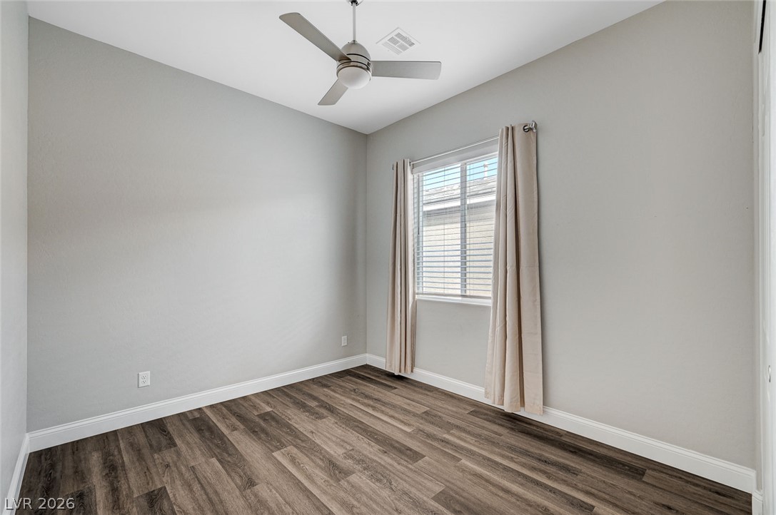 10160 Ocher Valley Avenue Las Vegas NV 89178