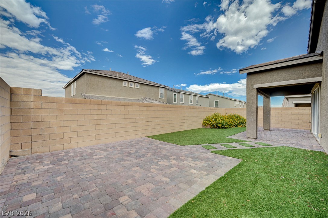 10160 Ocher Valley Avenue Las Vegas NV 89178