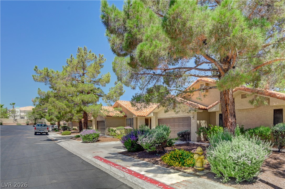 7916 Canoe Lane Las Vegas NV 89145