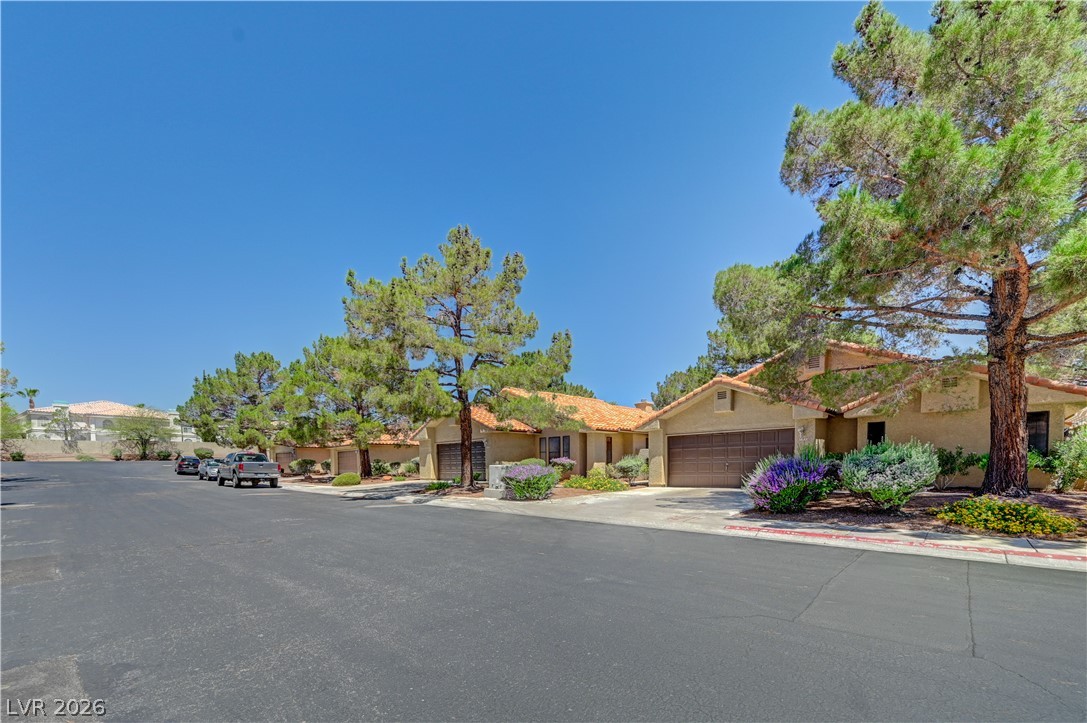 7916 Canoe Lane Las Vegas NV 89145