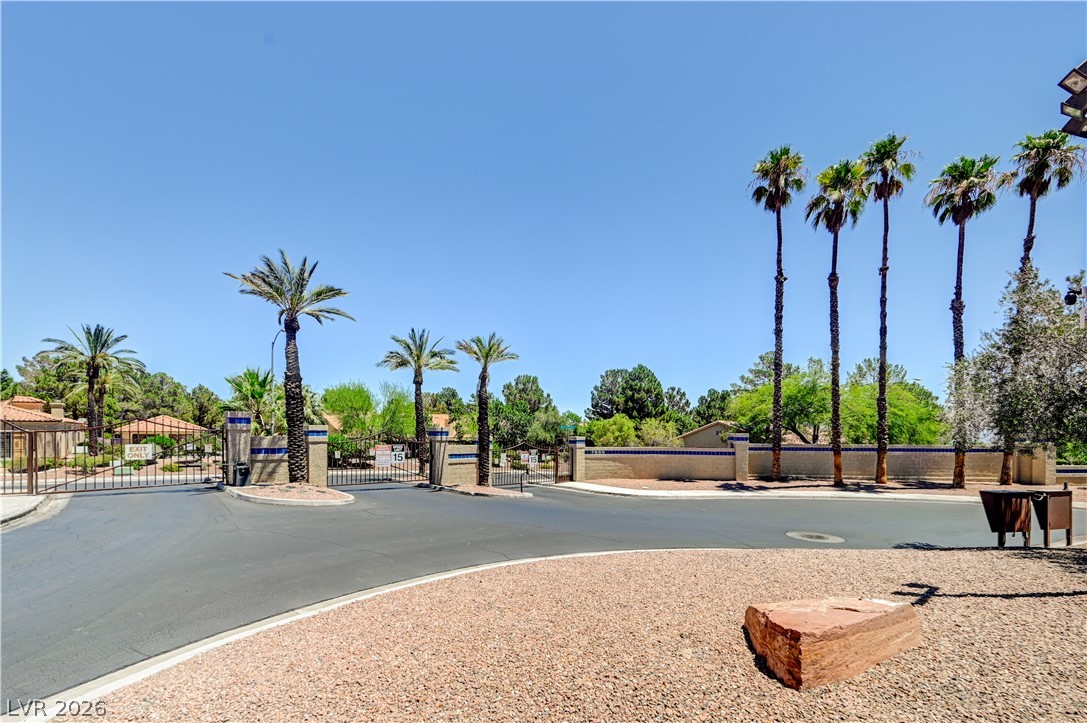 7916 Canoe Lane Las Vegas NV 89145