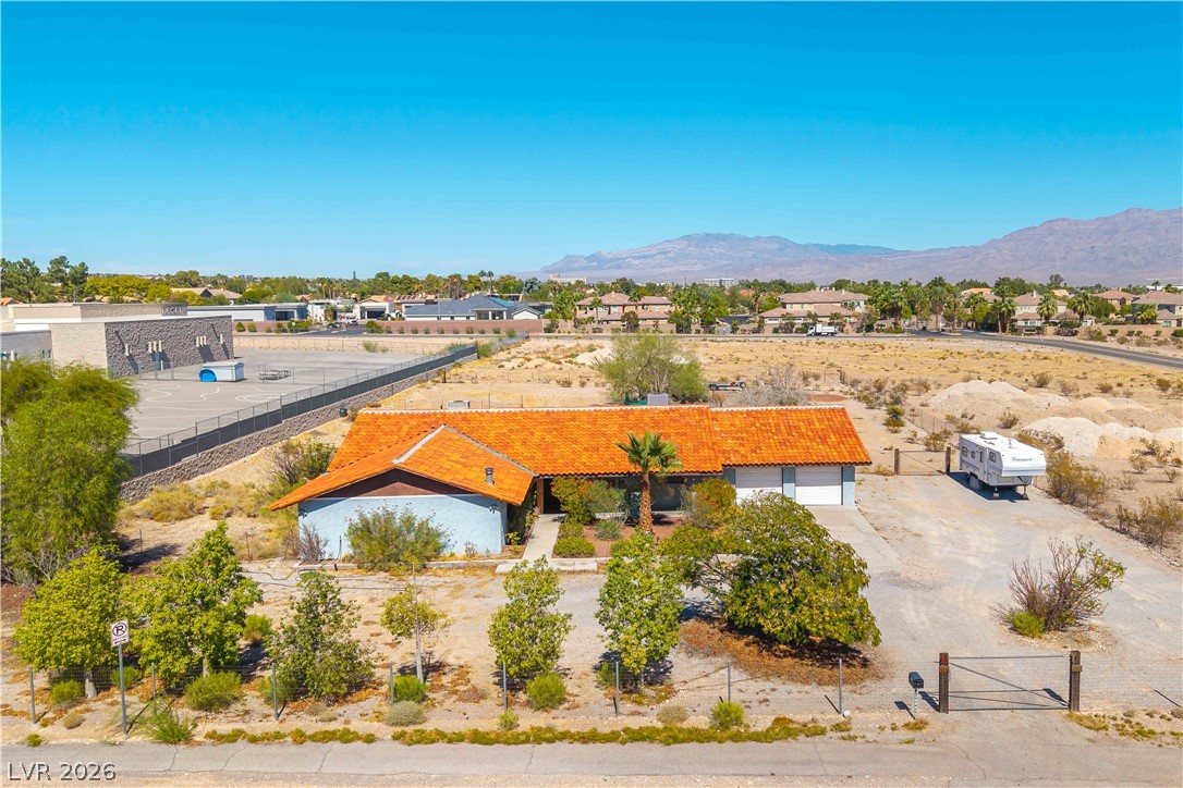 8520 West Hammer Lane Las Vegas NV 89149