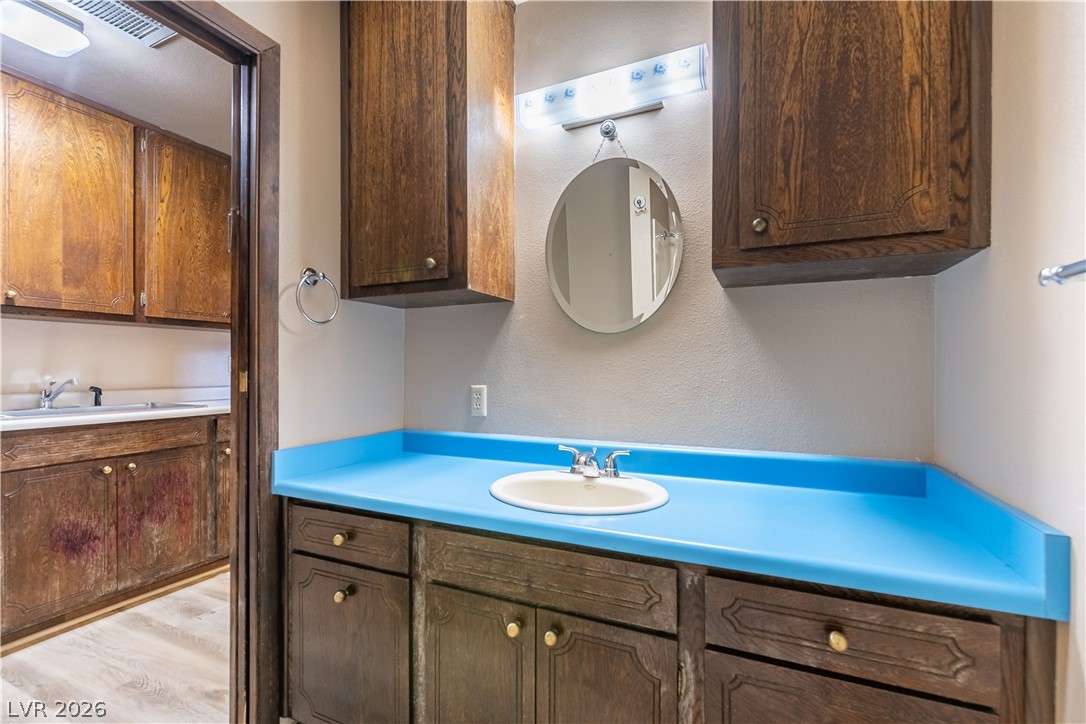 8520 West Hammer Lane Las Vegas NV 89149