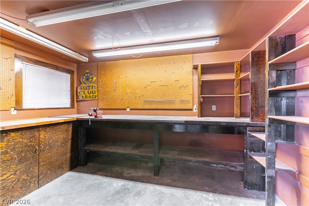 8520 West Hammer Lane Las Vegas NV 89149