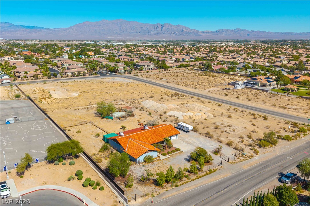 8520 West Hammer Lane Las Vegas NV 89149