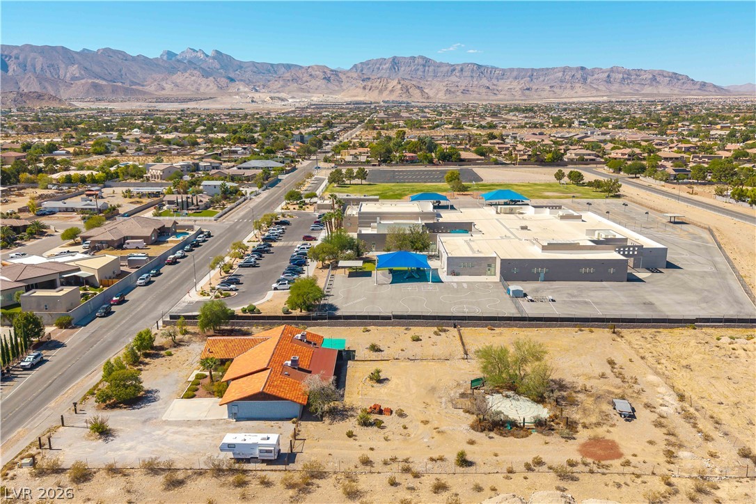 8520 West Hammer Lane Las Vegas NV 89149