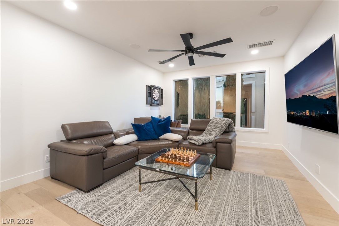 9736 Verlaine Court Las Vegas NV 89145