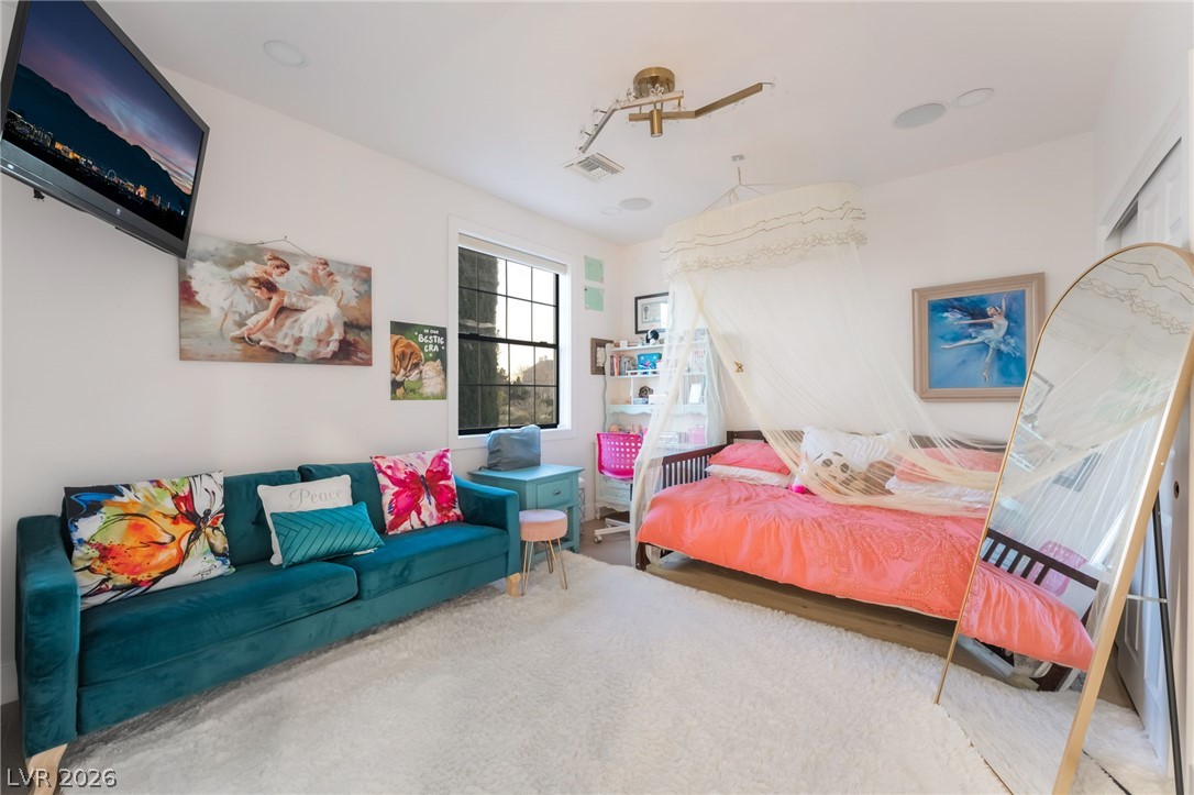 9736 Verlaine Court Las Vegas NV 89145