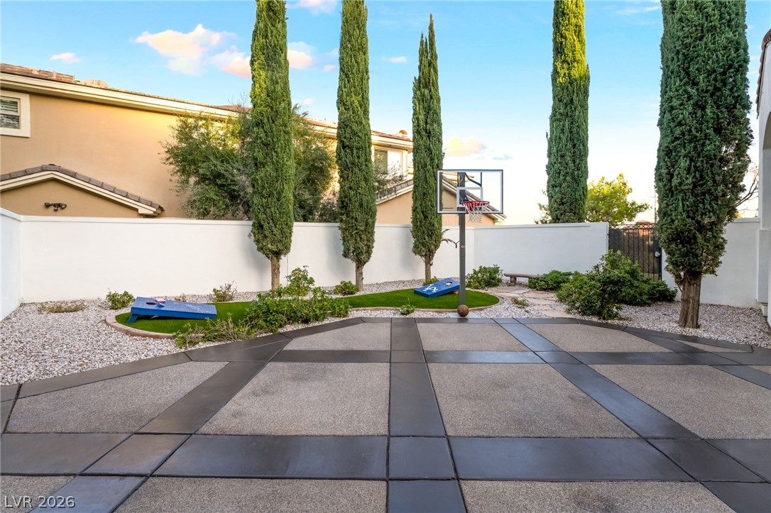 9736 Verlaine Court Las Vegas NV 89145