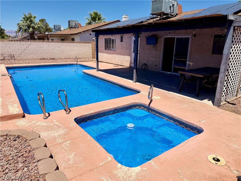 6371 West Viking Road Las Vegas NV 89103