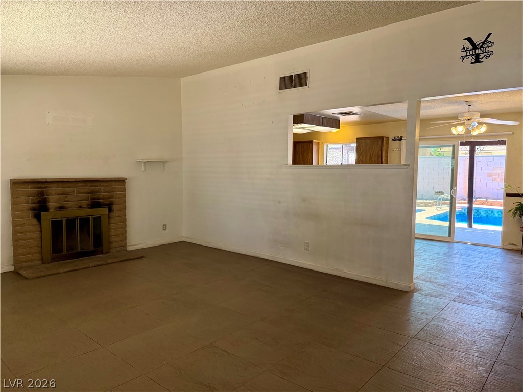 6371 West Viking Road Las Vegas NV 89103