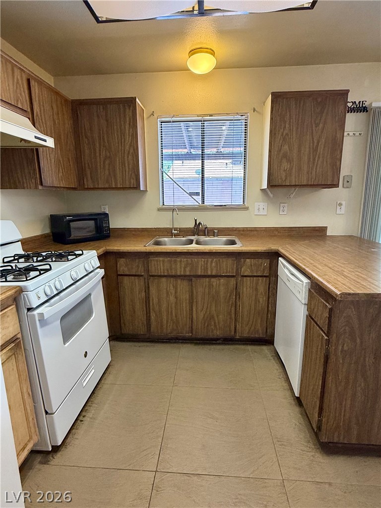 6371 West Viking Road Las Vegas NV 89103