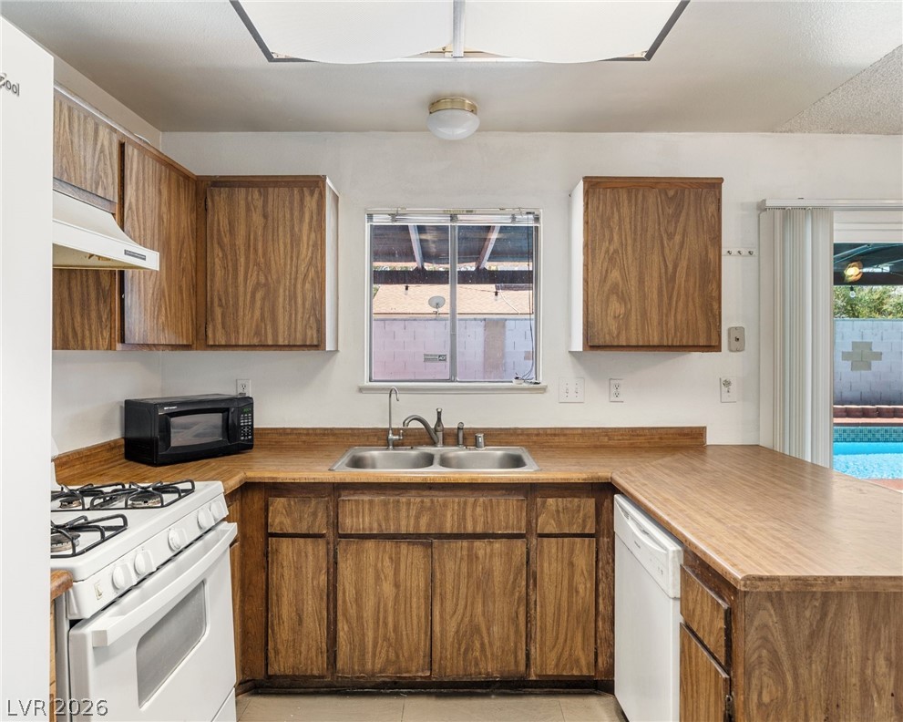 6371 West Viking Road Las Vegas NV 89103