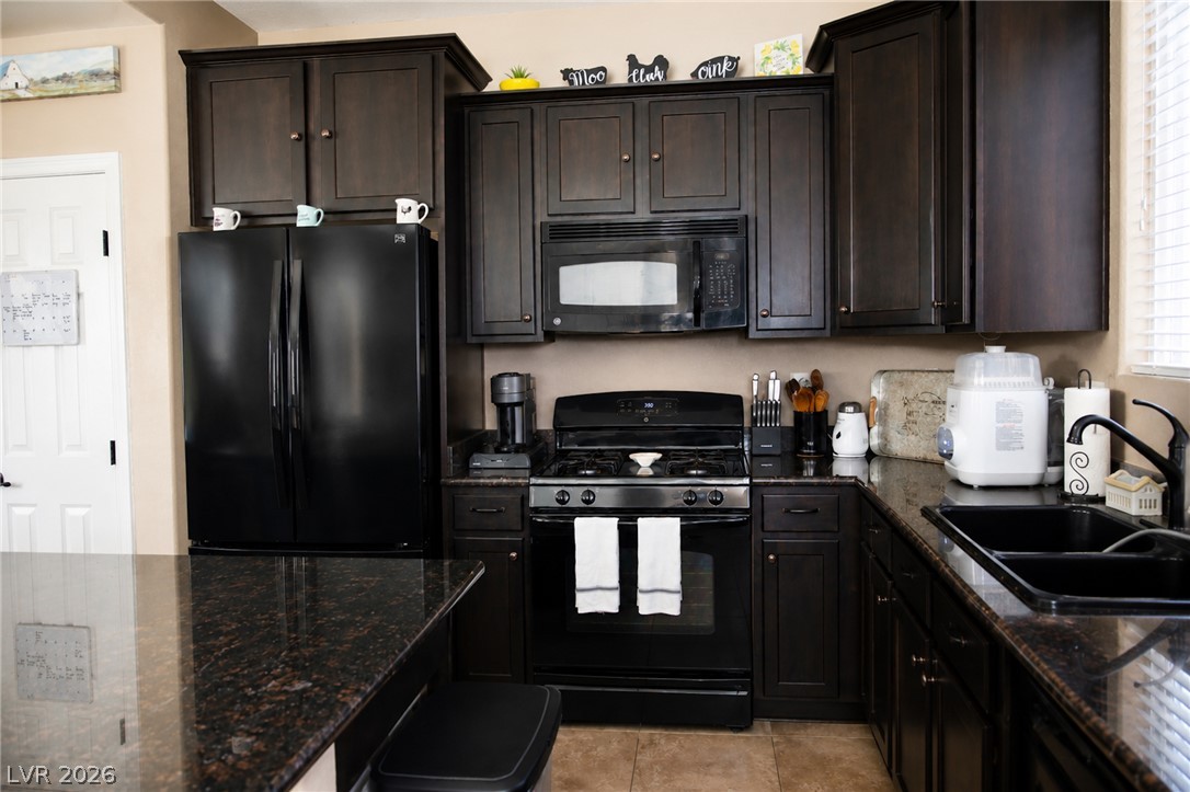 8517 Kellman Avenue Las Vegas NV 89143