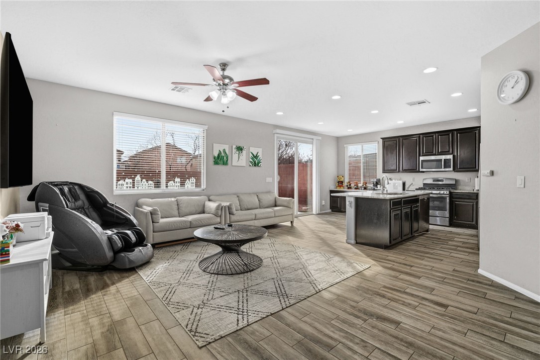 477 Bright Peridot Avenue Las Vegas NV 89178