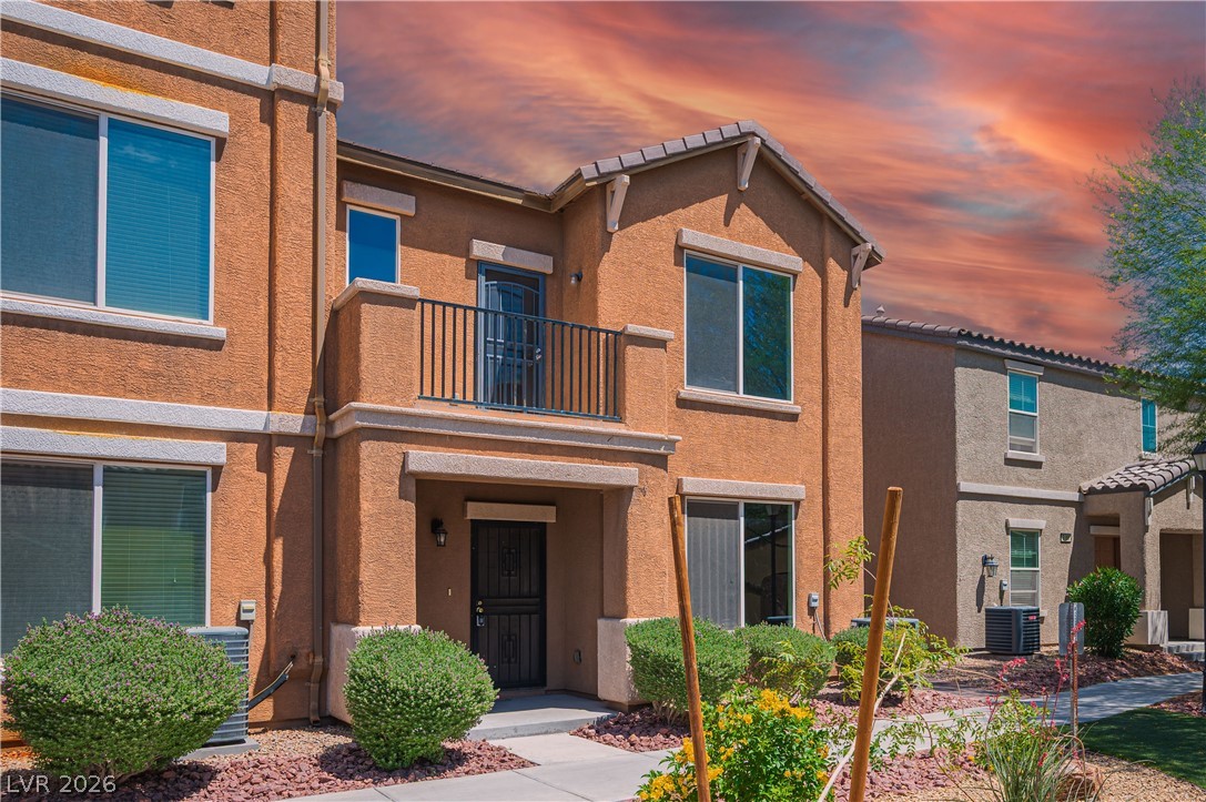 5183 Silica Chalk Avenue Las Vegas NV 89115