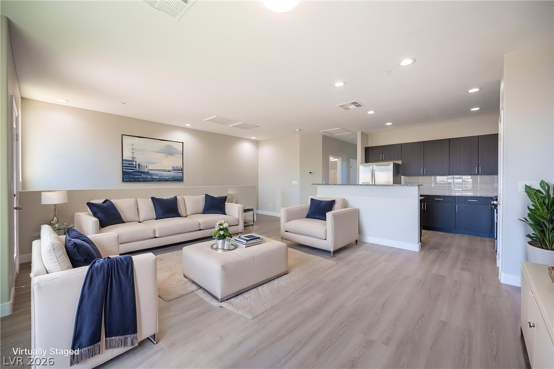 5183 Silica Chalk Avenue Las Vegas NV 89115