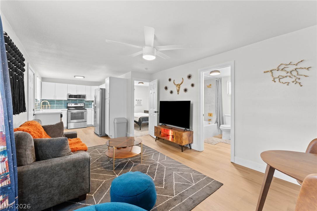2112 Santa Ynez Drive Las Vegas NV 89104