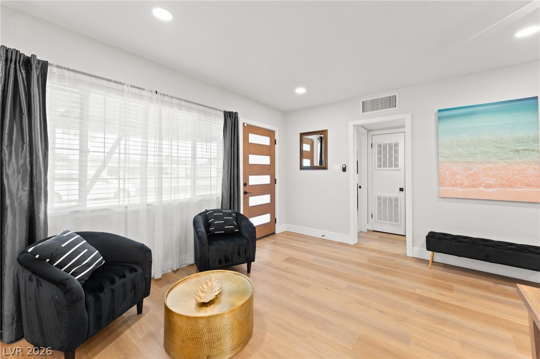 2112 Santa Ynez Drive Las Vegas NV 89104