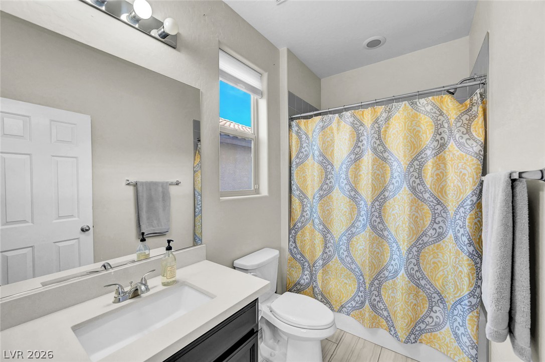 5560 Honey Creek Avenue Las Vegas NV 89131