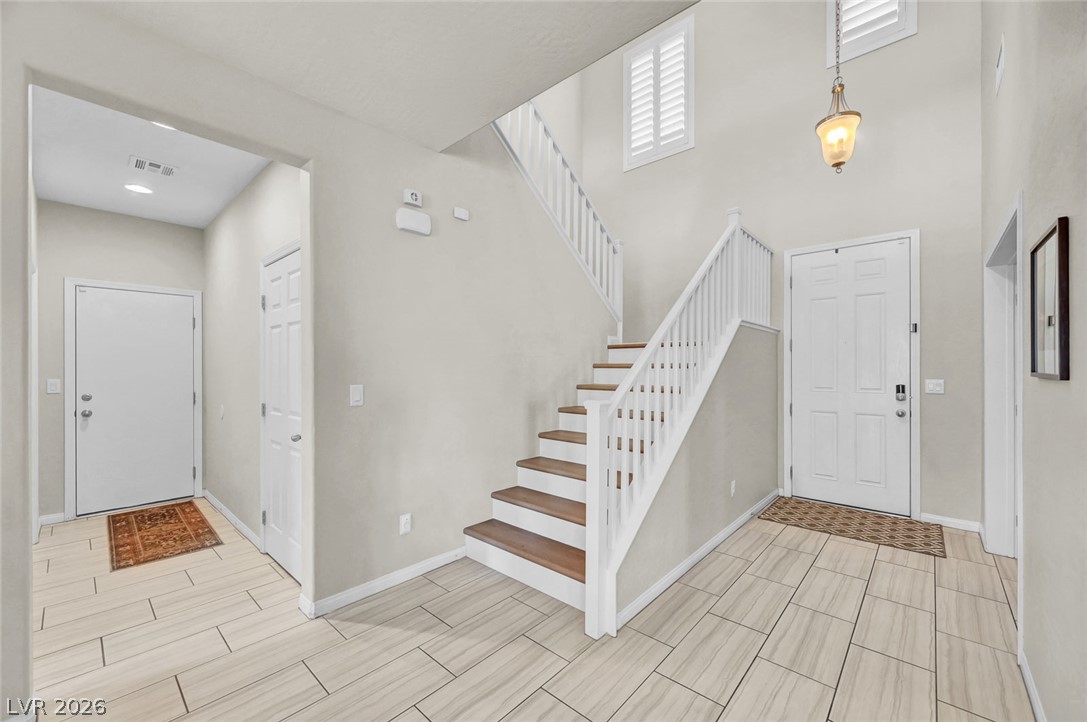 5560 Honey Creek Avenue Las Vegas NV 89131