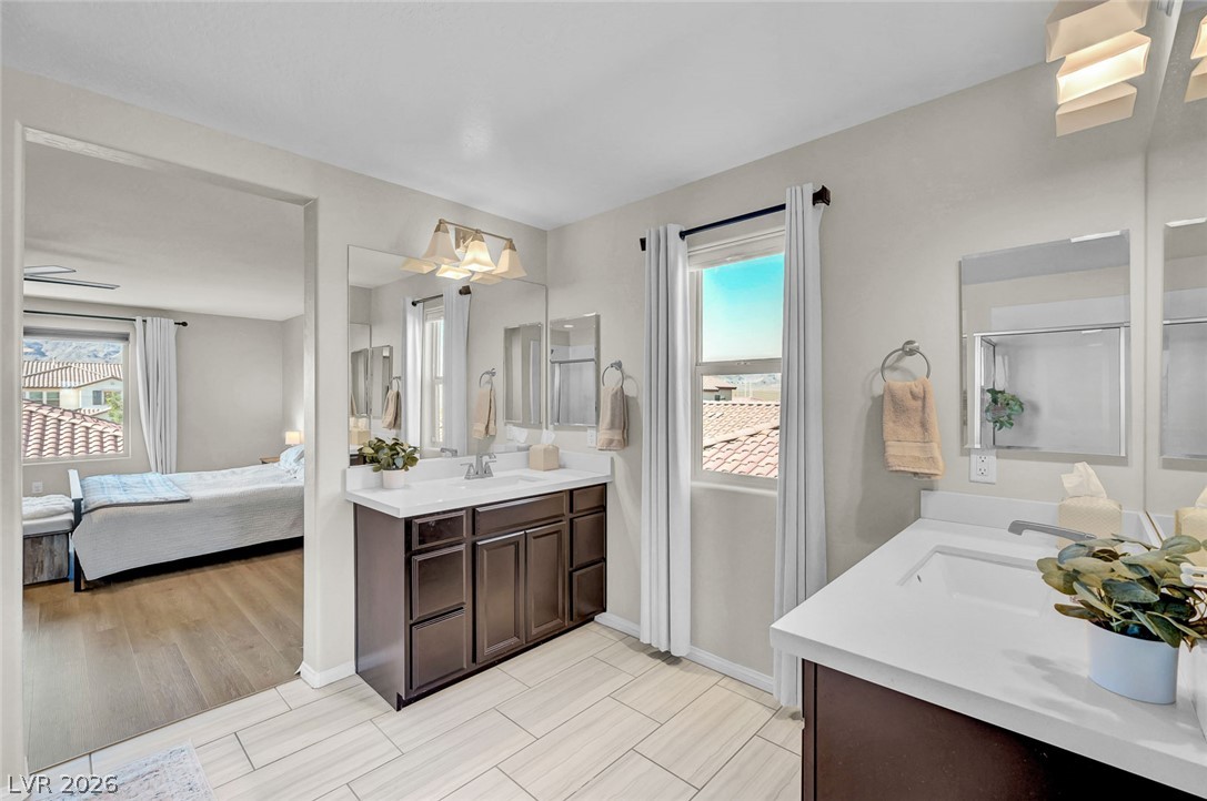 5560 Honey Creek Avenue Las Vegas NV 89131