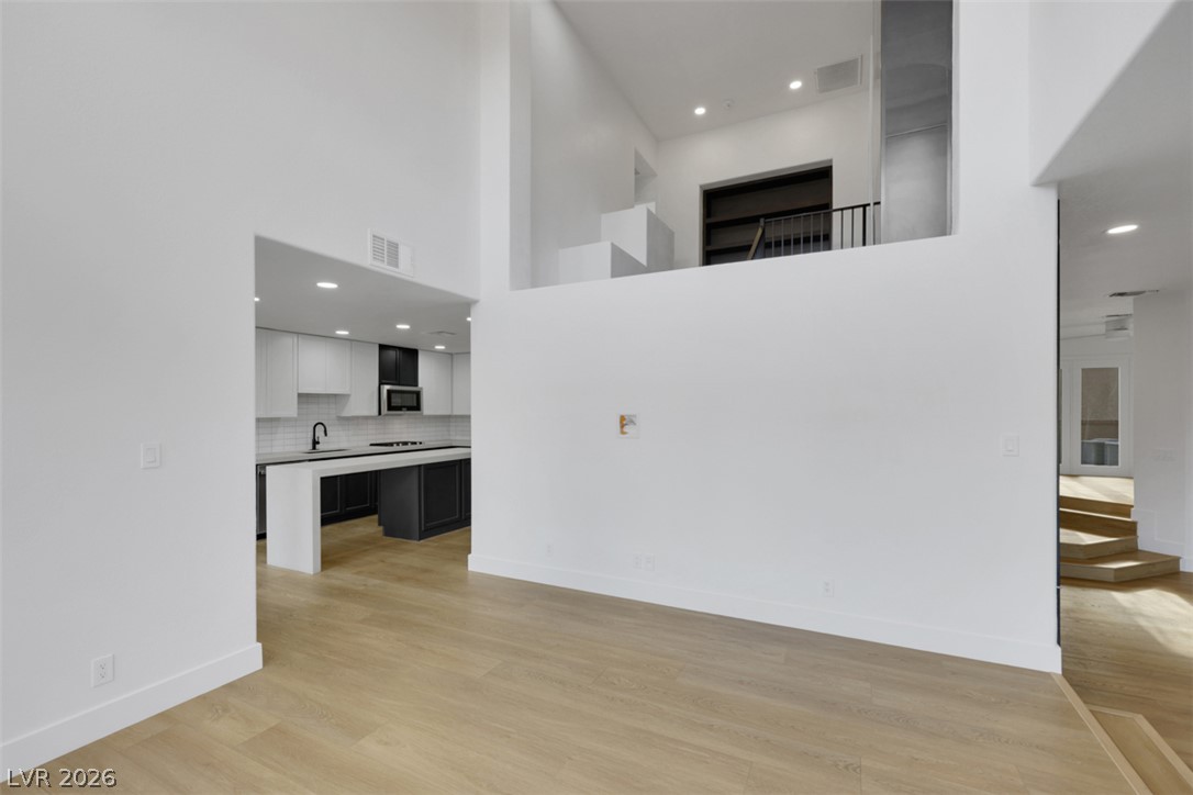 7132 Mission Hills Drive Las Vegas NV 89113