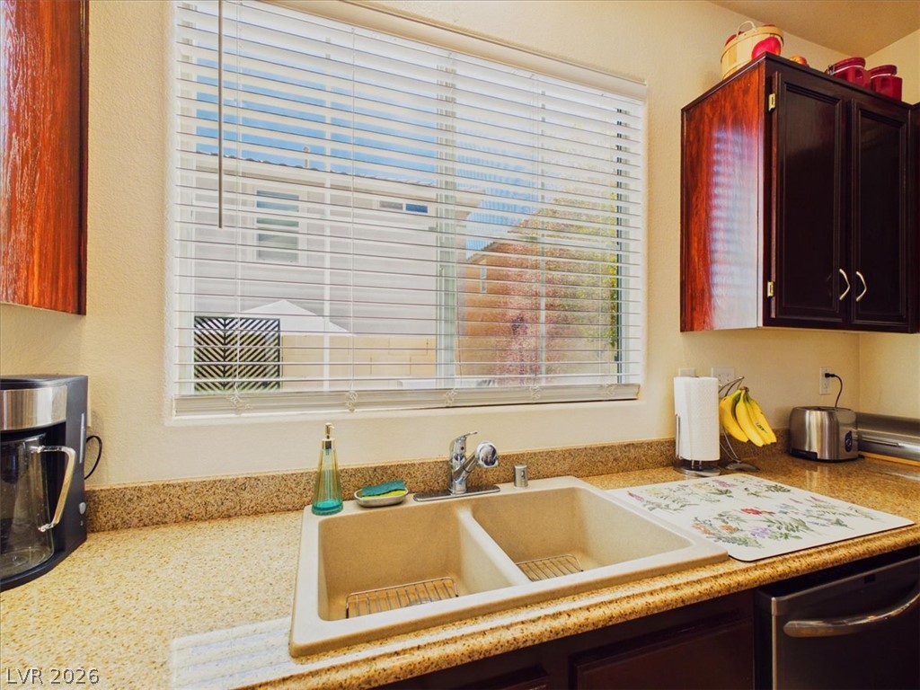 10918 Arapaho Basin Street Las Vegas NV 89179