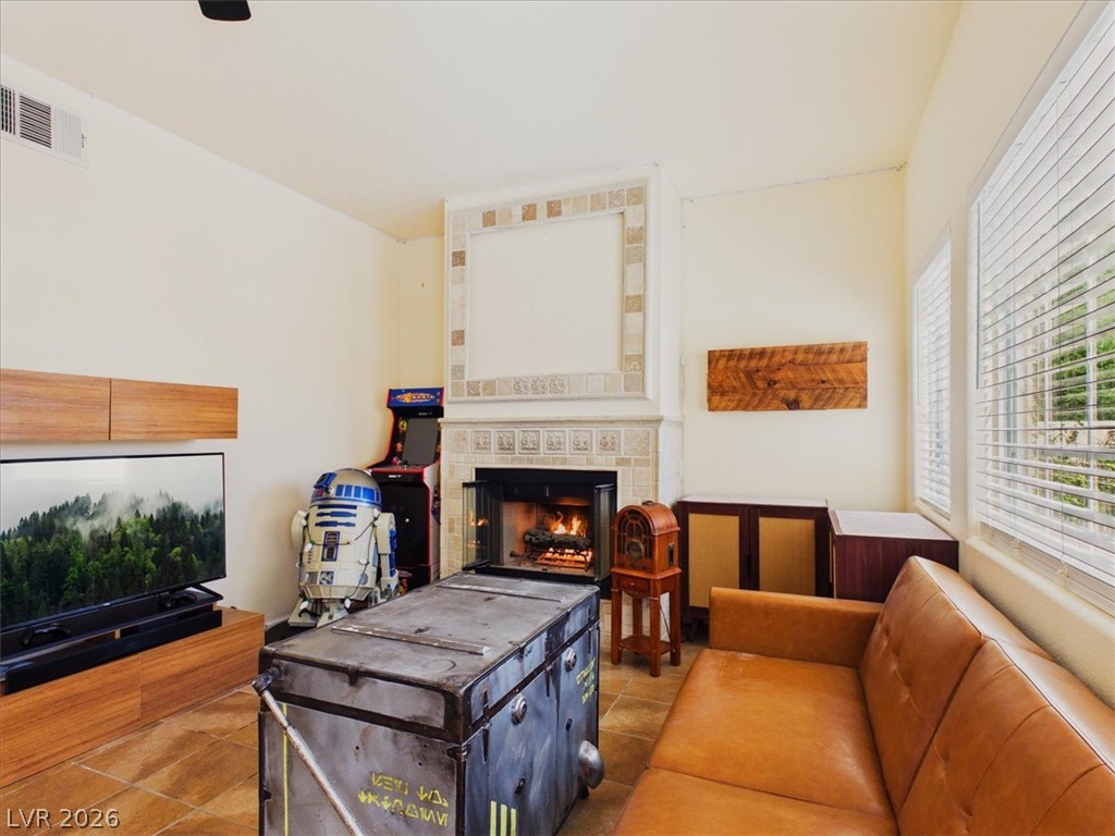 10918 Arapaho Basin Street Las Vegas NV 89179