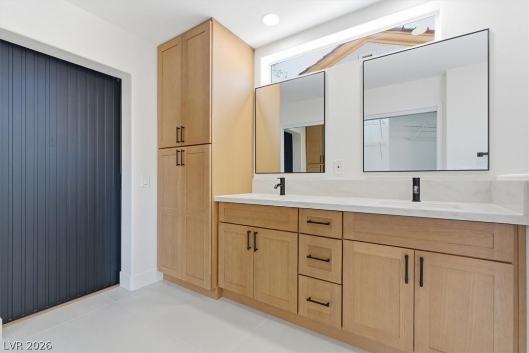 10013 Cresent Creek Drive Las Vegas NV 89134
