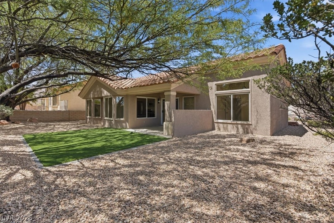 10013 Cresent Creek Drive Las Vegas NV 89134